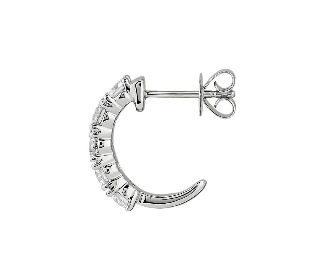l'Amulette Fière Moissanite Earring - Image 3