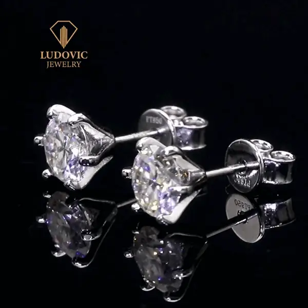 Ludovic Moissanite Earrings (Free Gift) - Image 3