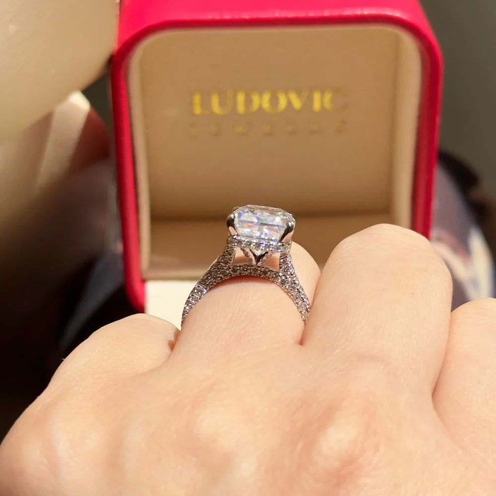 Starlight Halo Moissanite Engagement Ring (14k Solid Gold) - Image 3