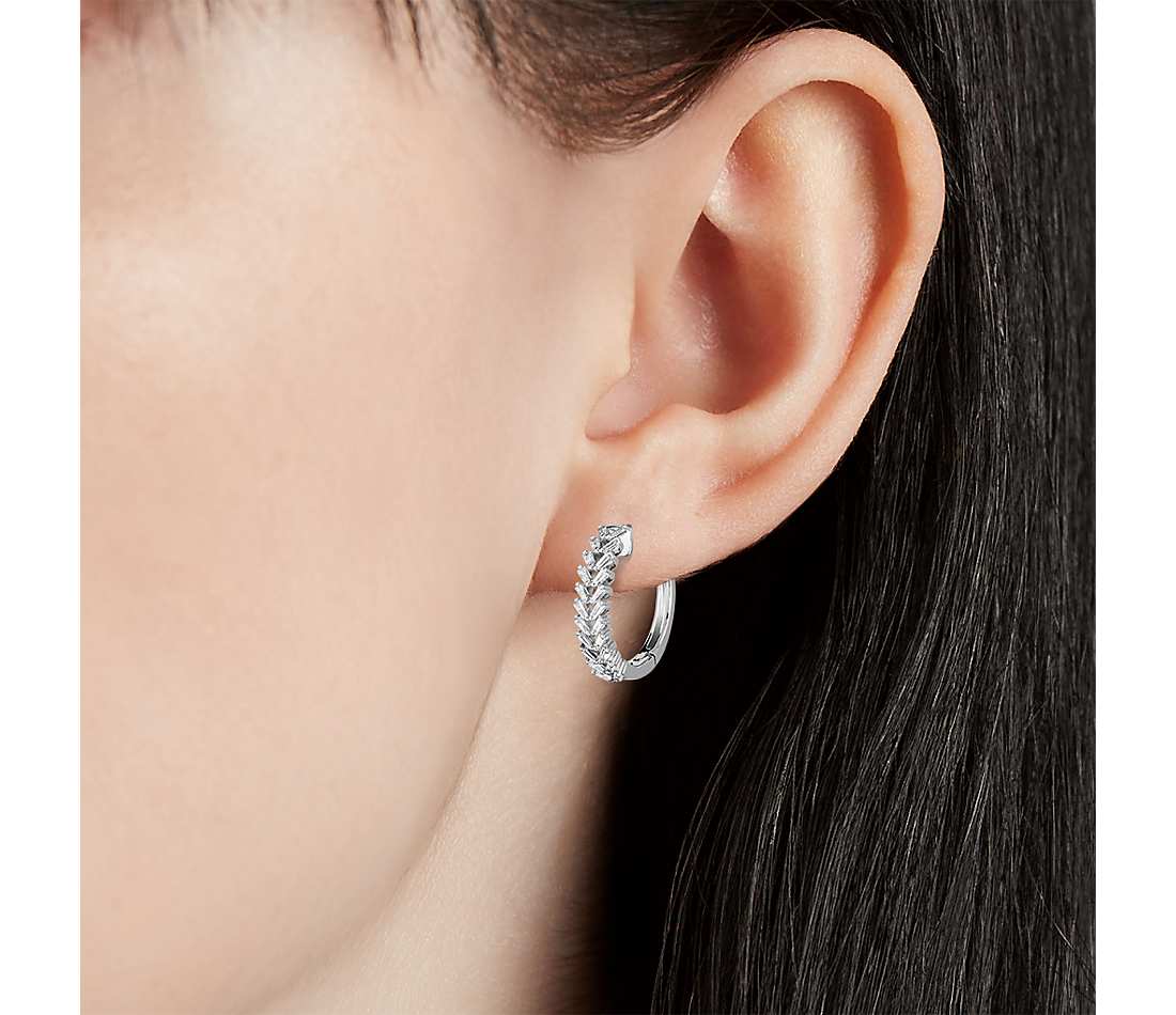 The Darling Belle Moissanite Earring - Image 4
