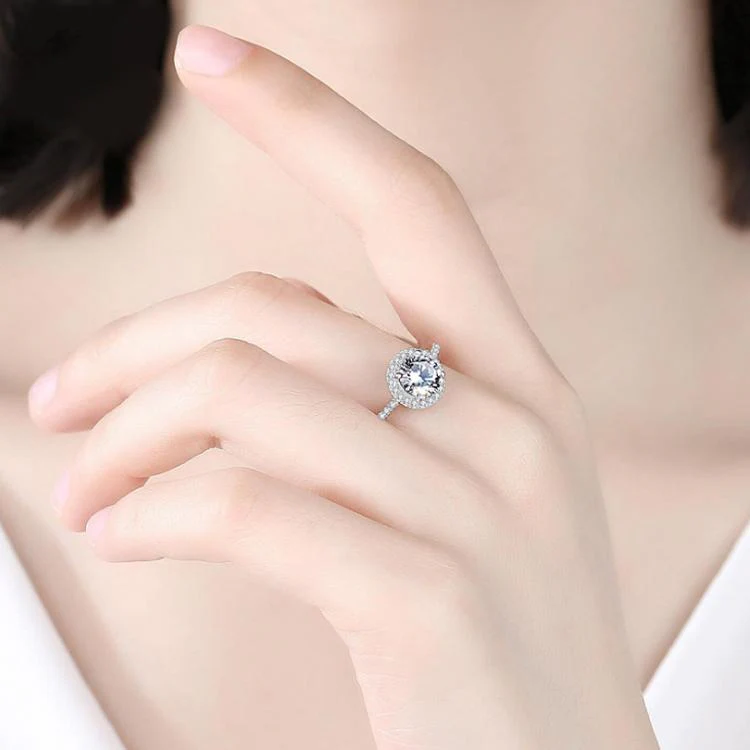 White gold Royal Crown Ludovic Moissanite Ring™ - Image 4